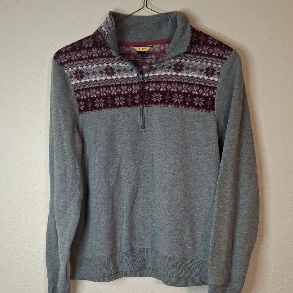 Prince & Fox Gray and Purple Women's Sweater size large